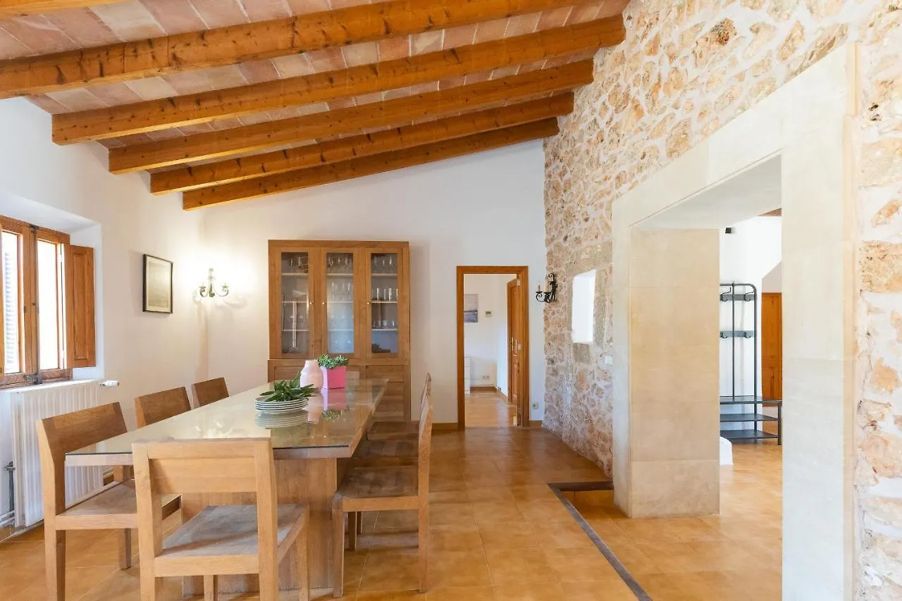 Villa Petita Llombards Llombarts 0*,  Spain