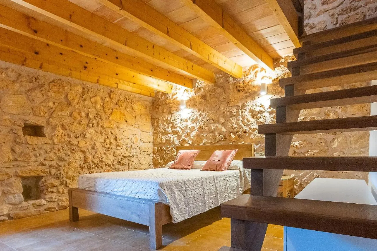 Villa Petita Llombards Llombarts 0*,